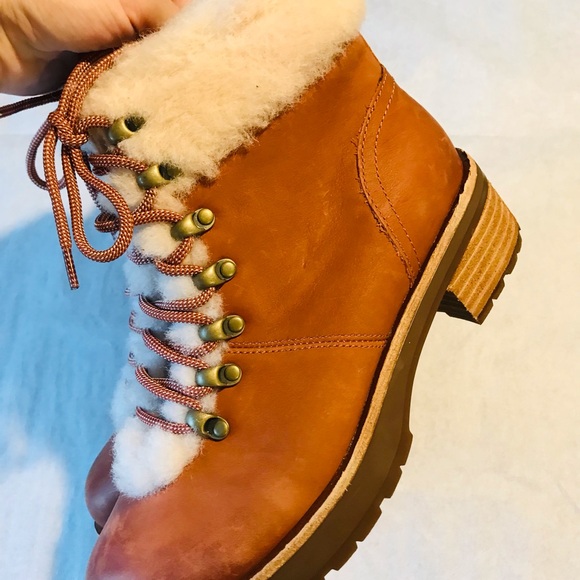 Kork-Ease Leather heeled lace up faux fur lined boot - Picture 9 of 11